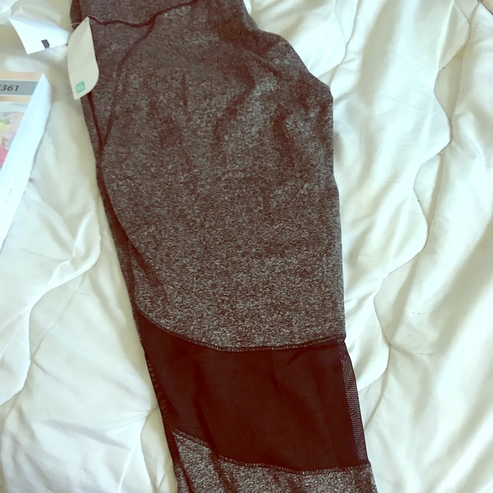 LARGE/XLARGE YOGA PANTS